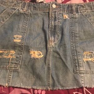 Old navy distressed denim skirt
